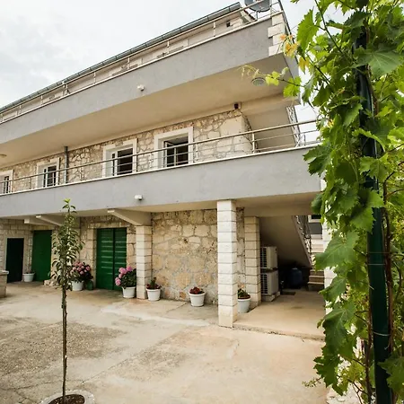 Family Friendly House With A Swimming Pool Dvornica, - 14300 *
