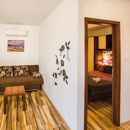 Family Friendly House With A Swimming Pool Dvornica, - 14300 Holiday home Rogoznica (Sibenik-Knin)